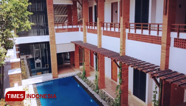 Parangraja-Hotel-2.jpg