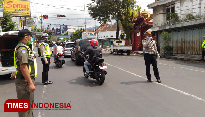 Polres Batu Mulai Sosialisasikan Penerapan Psbb Kota Batu Times Indonesia