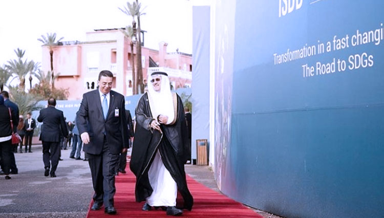 Ilustrasi: anggota Grup Islamic Development Bank (IsDB) dalam suatu acara (foto: Instagram/IsDB)