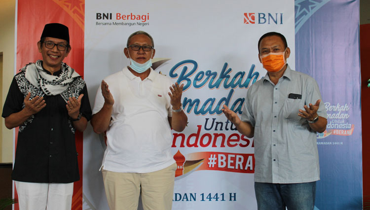 Bupati-Kuningan-H-Acep-Purnama-bersama-Kepala-Kepala-BNI-46-Kuningan.jpg