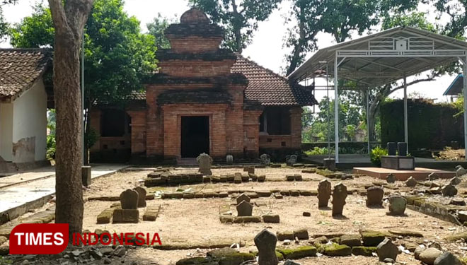 Makam Kiyai Imam Puro di Desa Sukosari kecamatan Babadan Ponorogo. (foto: Evita Mukharomah/TIMES Indonesia)