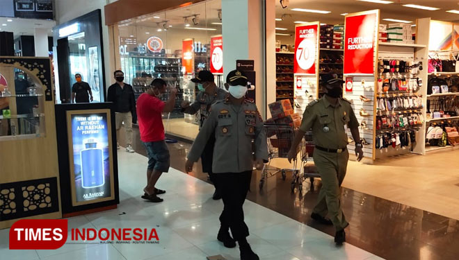 Roxy-Square-Jember-2.jpg