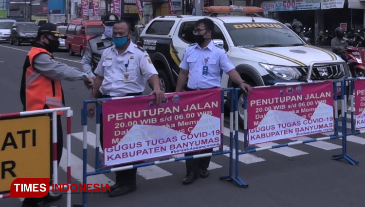 Berlaku mulai hari Senin(18/5/2020) Jalan Protokol dibuat satu arah.(FOTO : Parsito for TIMES Indonesia)