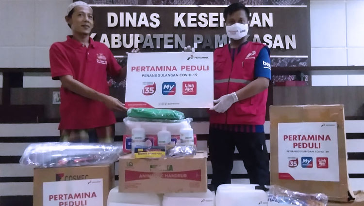 Pertamina Sumbang Ratusan APD untuk Nakes di Madura. (Foto : Farida Umami/TIMESINDONESIA)