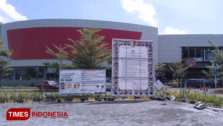 Polsek Kaliwates: Kerumunan Di Roxy Square Jember Akibat Pemberlakuan ...