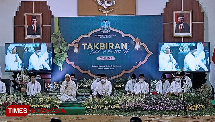Berlangsungnya giat Takbiran Online di Gedung Negara Grahadi. (Foto: Humas Telkom for TIMES Indonesia)