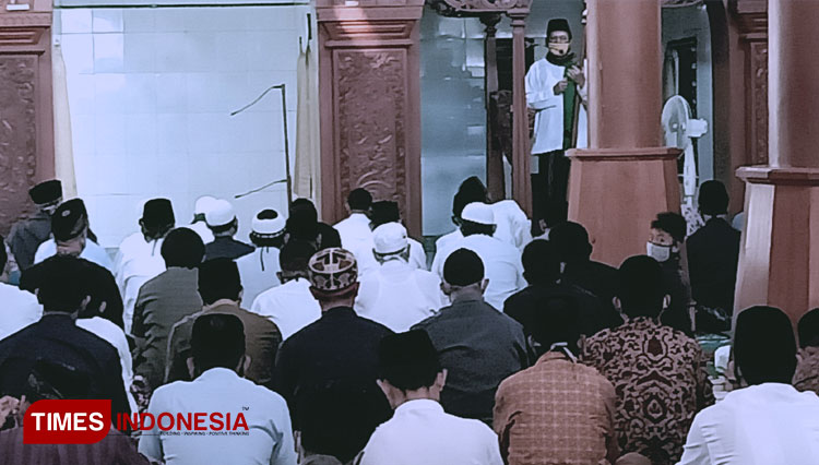 Masjid-Agung-Ponorogo-2.jpg