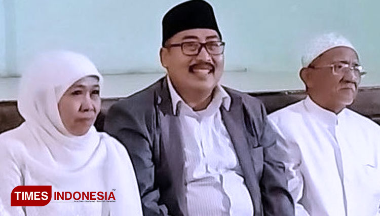 Ketua IGGI Gus Fahrur saat bersama Gubernur Jawa Timur pada suatu kesempatan. (Foto : Dok TIMES Indonesia)