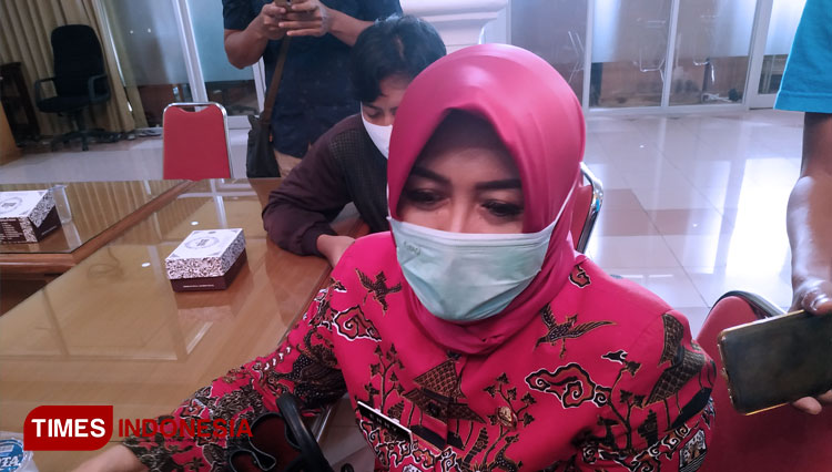 Kepala Dinas Kesehatan Kabupaten Cirebon, Enny Suhaeni. (FOTO: Devteo MP/TIMES Indonesia)