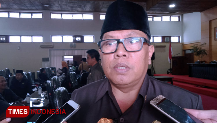 Wali Kota Blitar Santoso. (Foto: Sholeh/TIMES Indonesia) 