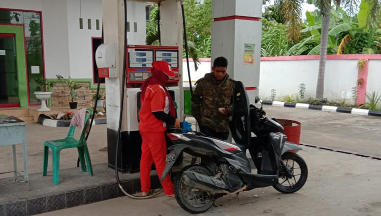 Pengisian BBM disalah satu SPBU di Aceh. (Foto: Dok. Humas Pertamina Aceh) 