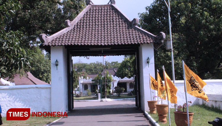 Keraton Kasepuhan Cirebon now has been reopened for public. (Photo: Devteo MP/TIMES Indonesia)