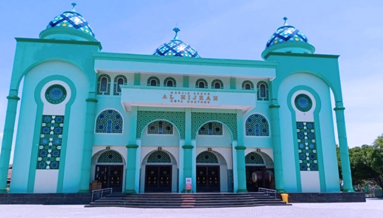 ilustrasi - Masjid Agung Al Hijrah di Kelurahan Tanjung Laut, Bontang Selatan (FOTO: klikkaltim.com)