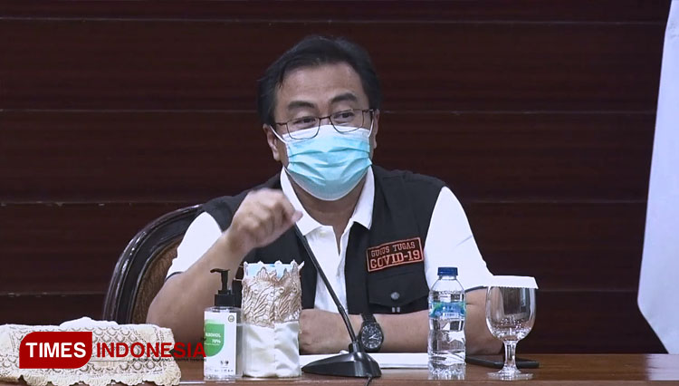 Ketua Gugus Kuratif Percepatan Penanganan Covid-19 Provinsi Jawa Timur dr Joni Wahyuhadi (FOTO: Dokumen TIMES Indonesia)
