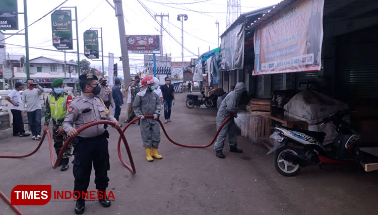 Penyemprotan-disinfektan-44.jpg