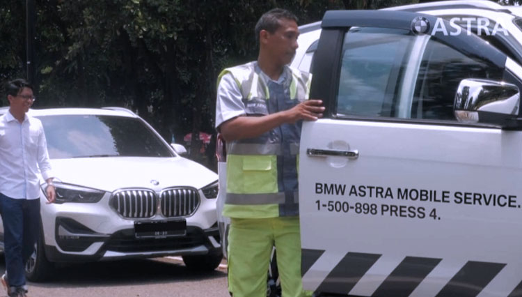 Proses pembersihan sirkulasi udara gratis dari BMW Astra. (Foto: dok BMW Astra)