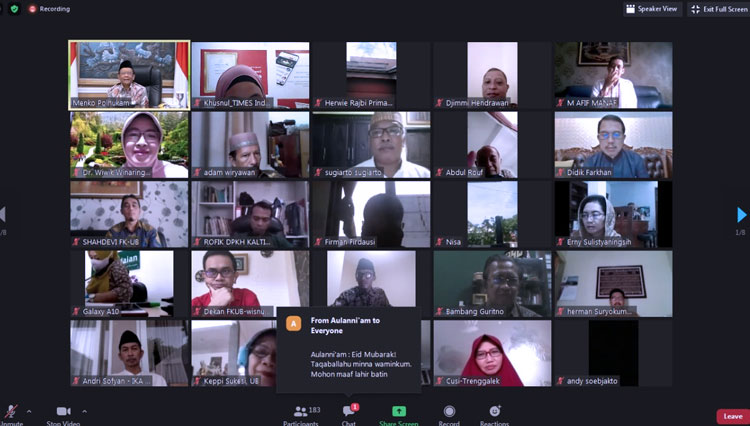 Kegiatan Halal Bihalal Virtual IKA UB bersama dengan Mentri Polhukam, Mahfud MD, Sabtu (6/6/2020). (Foto: Khusnul Hasana/TIMES Indonesia)