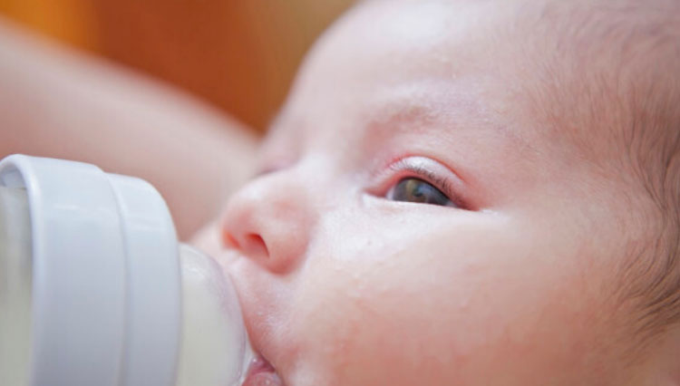 Gunting Bulu Mata Bayi Agar Lentik Fakta atau Mitos Gunting Bulu Mata Bayi Agar Lentik Fakta atau Mitos