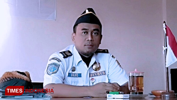 Dani Ariyanto Kepala Terminal Bus Banjarnegara. (Foto: Muchlas Hamidi/TIMES Indonesia)