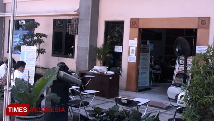 Suasana di kantor Dispendik Gresik (Foto: Akmal/TIMES Indonesia)