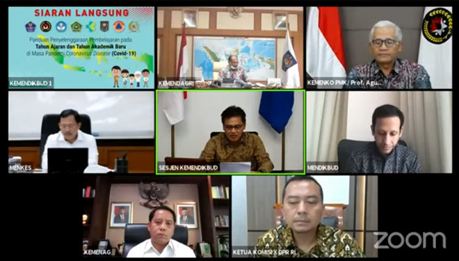 Mendikbud RI: Tahun Ajaran Baru Mulai Juli 2020, Tetap Daring