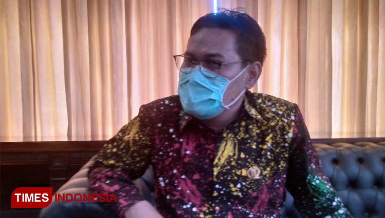Ketua DPRD Magetan, Sujatno saat ditemui di ruangannya. (Foto: M Kilat Adinugroho/TIMES Indonesia)