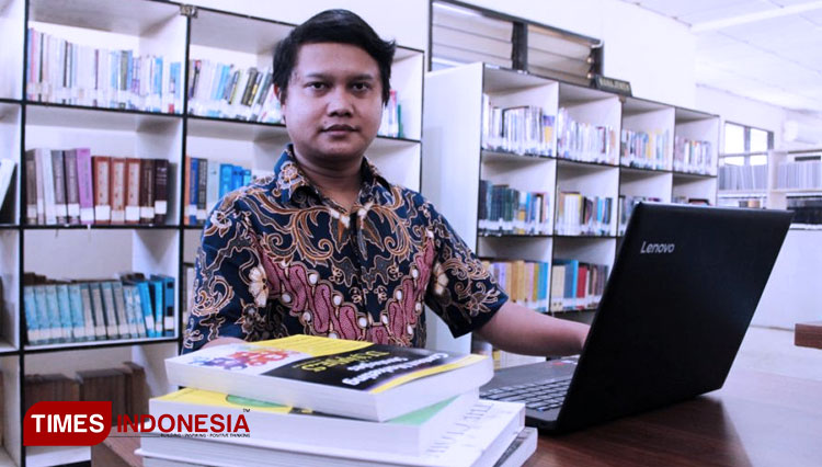 Dosen STIKI Malang Febry Eka Purwiantono, S.Kom., M.Kom. (FOTO: AJP TIMES Indonesia)