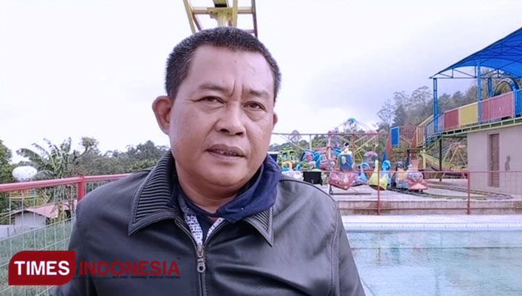 Abidin the manager of Curug Landung, Kuningan, West Java. (Photo: Oon Mujahidin/TIMES Indonesia)