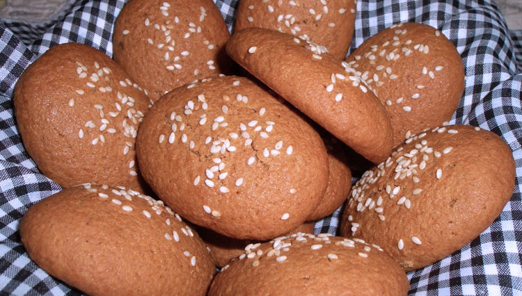 Gambang bread. (PHOTO: tokomesin)