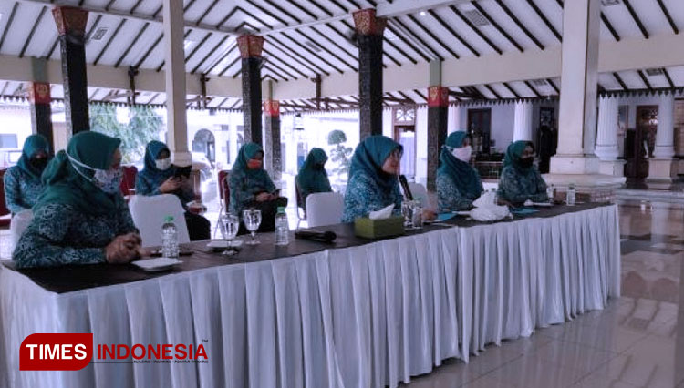 TP PKK Kab. Pasuruan Launching Warung Online.
