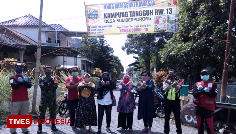 Siaga Kampung Tangguh di RW 13 Krajan Timur Desa Sumberporong. (FOTO: Heri Poernomo/AJP TIMES Indonesia)