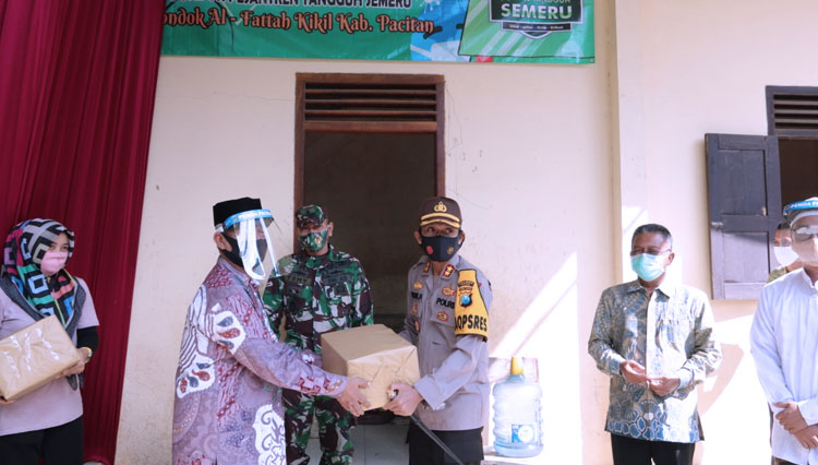 Pesantren-Tangguh-3.jpg