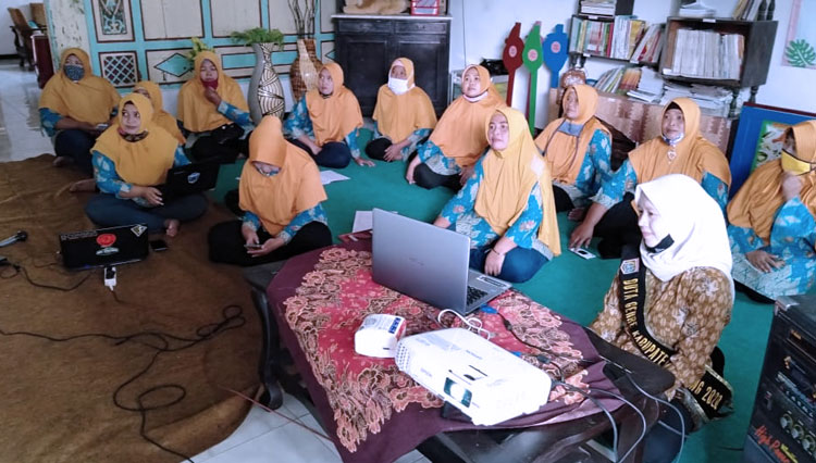 HIMPSI Malang Bekali Pendidikan Psikologi di Kampung Tangguh Baba’an, Malang