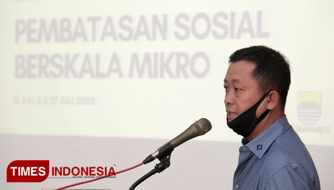 Ketua Harian Gugus Tugas Covid-19 Kota Bandung, Ema Sumarna. (Foto: Humas Pemkot for TIMES Indonesia)