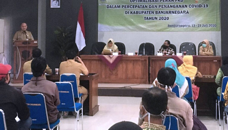 Sekda Banjarneagara Drs Indarto MSi melakukan pertemuan dengan Forum Kesehatan Desa. (Foto: Kominfo/TIMES Indonesia)