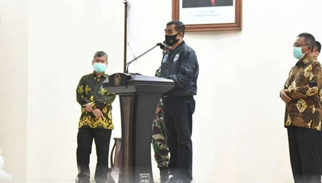 Wakil Bupati Pacitan, Yudi Sumbogo dan Gugus Tugas Covid-19 Pacitan saat Konferensi Pers di Pendapa Pacitan (Foto: Dok Humas Pemkab. Pacitan)
