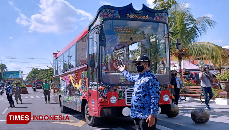 Tiga armada Bus Mabour sudah siap digunakan untuk keliling Kota Madiun. (Foto: Aditya Candra/TIMESIndonesia)