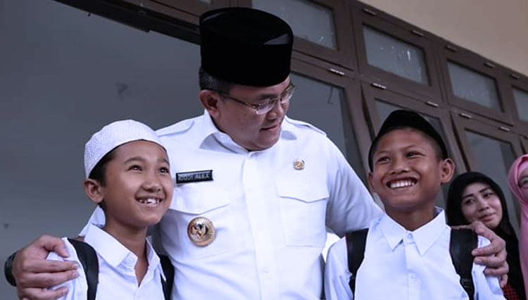 BUpati-Dodi.jpg