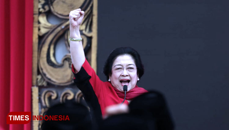 Ketum PDI Perjuangan, Megawati Soekarnoputri di sela-sela pengumuman daftar rekomendasi 4 pasangan Cakada tingkat Provinsi dan 58 Cakada tngkat kabupaten/kota dari PDI Perjuangan untuk Pilkada Serentak 2020, Gelombang IV. (FOTO: Dok. PDI Perjuangan).
