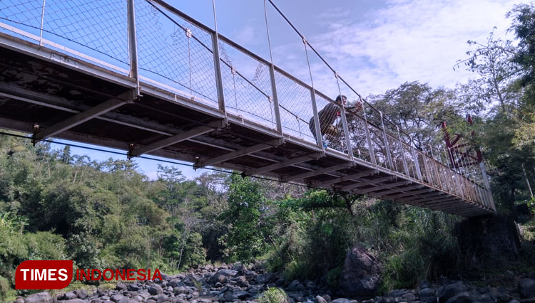 Sungai-Cipager.jpg