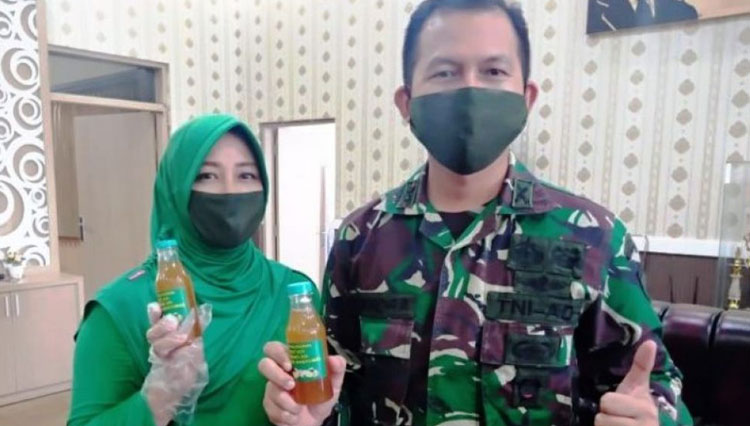 Persit Kodim Banyumas Siap Berbagi Ilmu Pembuatan Jamu Herbal. (FOTO: AJP TIMES Indonesia)