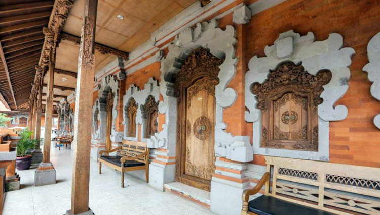 Ubud-Hotel-b.jpg