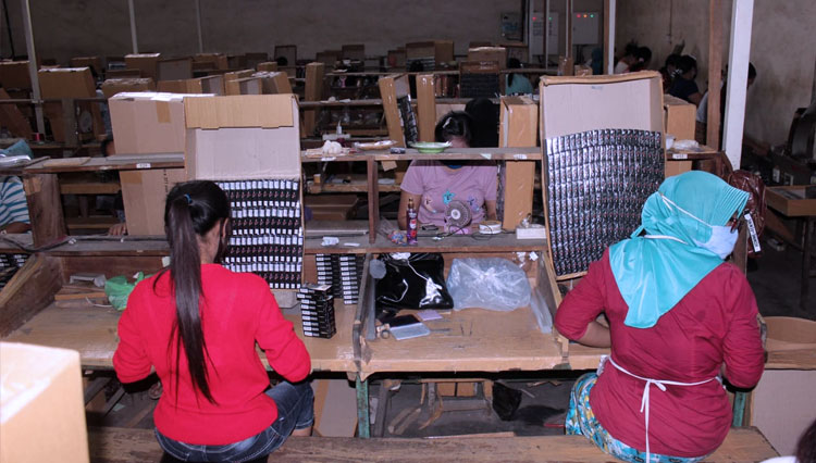Industri-Rokok-2.jpg