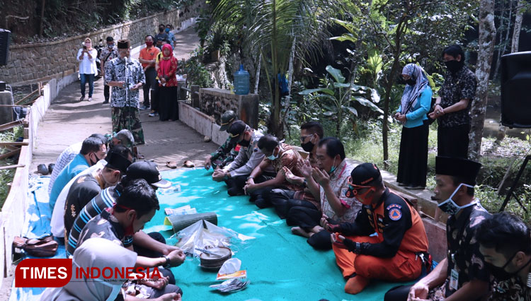 Bupati-Banjarnegara-Budhi-Sarwono-2.jpg