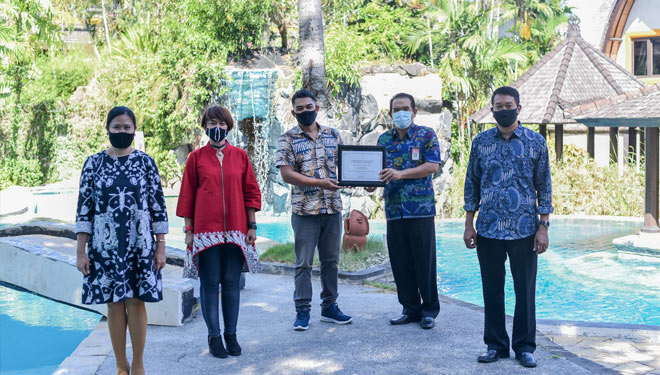 Vila Lumbung Bali Hote received its health and safety protocols certificate. (PHOTO: Hotel Vila Lumbung Bali)Tuesda