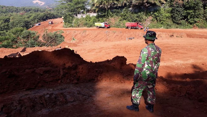 TNI Manunggal Membangun Desa (TMMD) Milik Semua Masyarakat (FOTO: Kodim 0605 Subang)