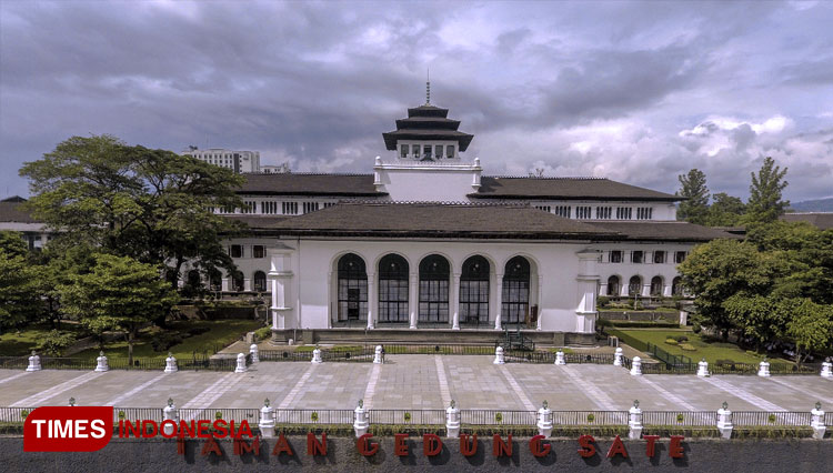 Gedung Sate. FOTO: Humas Jabar for TIMES Indonesia)