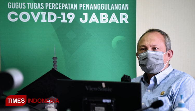 Ketua Harian Gugus Tugas Percepatan Penanggulangan Covid-19 Jabar/Sekda Jabar Setiawan Wangsaatmaja. (FOTO: Humas Jabar for TIMES Indonesia)