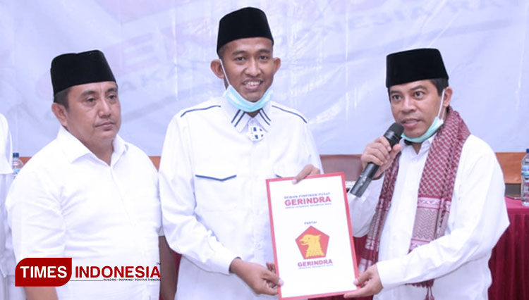 Achmad Fauzi Dalam Kegiatan Penyerahan Rekomendasi Partai Gerindra di Aula Hotel C1 Sumenep, Sabtu (1/8/2020).  (FOTO: Syamsuni/TIMES Indonesia)