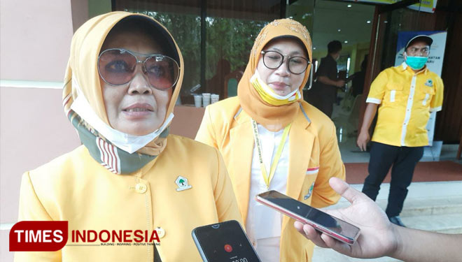 Mantan ketua DPD II Partai Golkar Bontang, dr Hj Neni Moerniaeni, Sp. OG. (Foto: Jumardin for TIMES indonesia) 